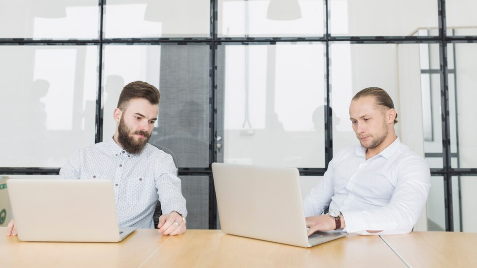 Югорчане могут получить до 350 тыс. рублей на собственное дело