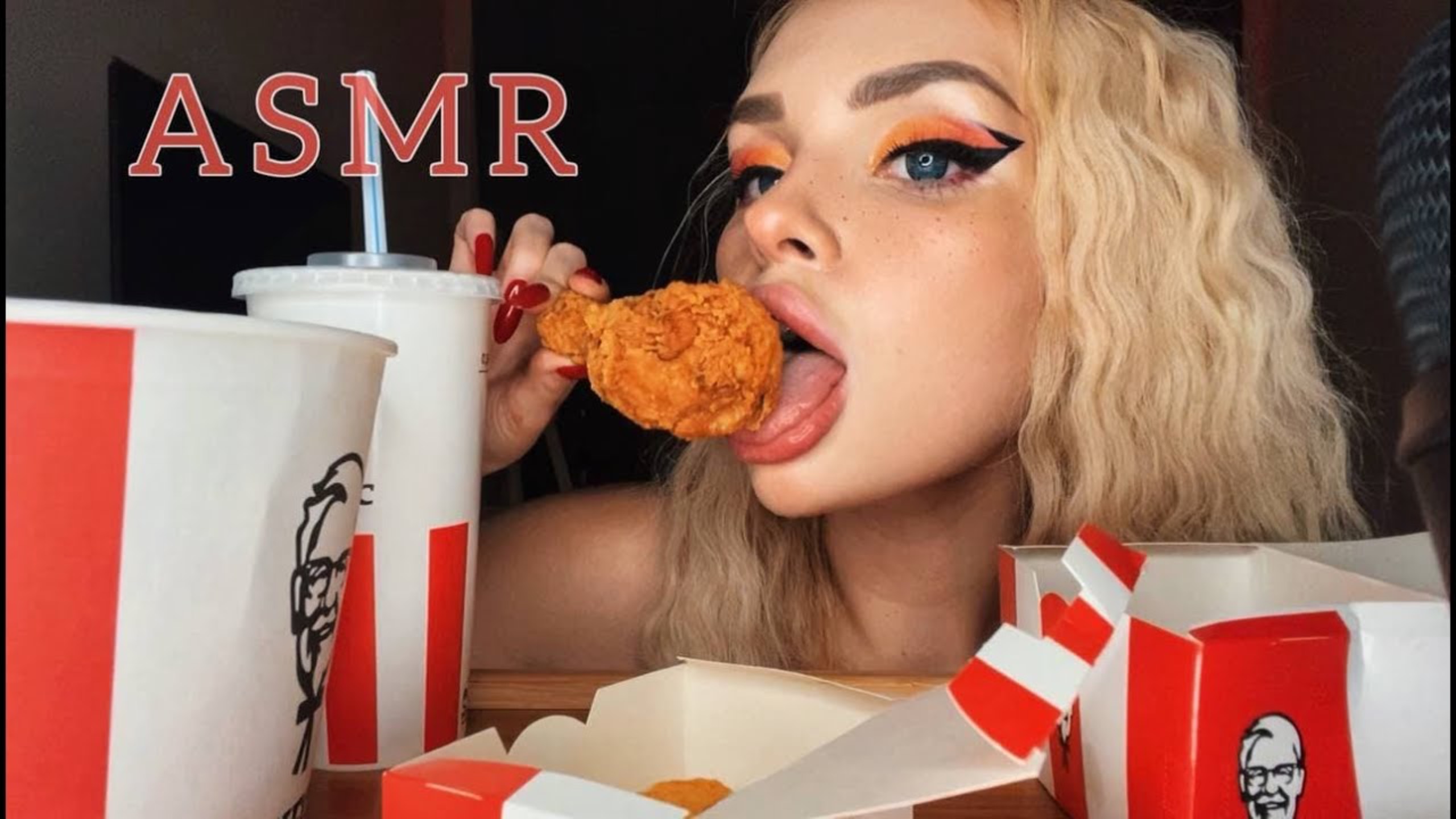 АСМР ИТИНГ КФС🍗 / ASMR KFC🍖 / CRISPY CHICKEN 🤤