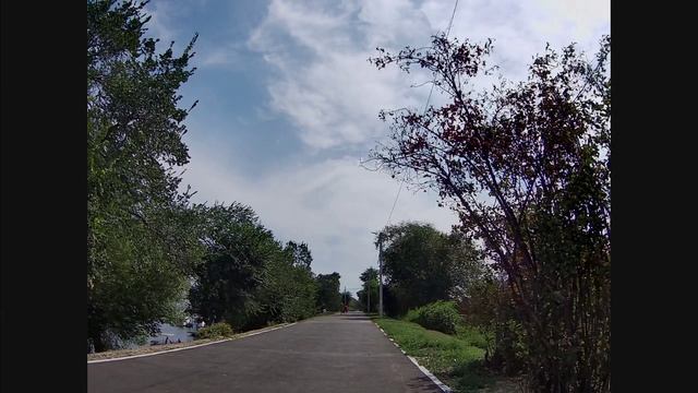 Практически вся набережная Энгельса Саратовская область на велосипеде 12 августа 203 года