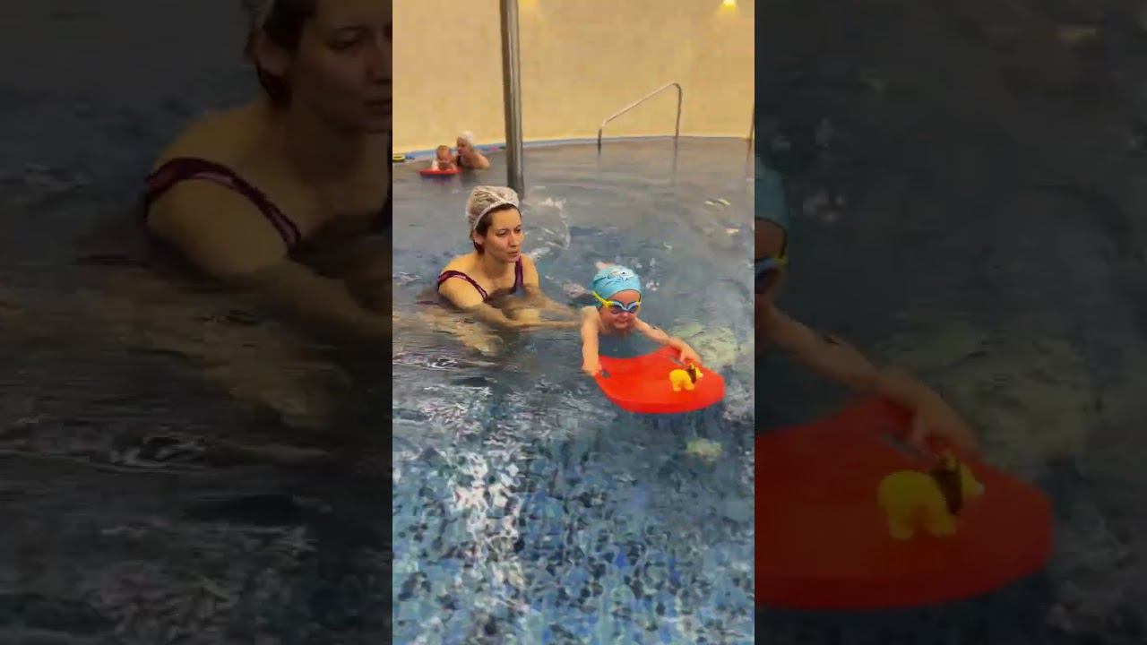 Грудничковое плавание в СВ ФИТНЕС