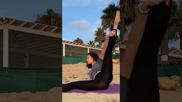 Stretching and Gymnastics workout for body Contortion Flexibility Yoga on the beach #short #shorts