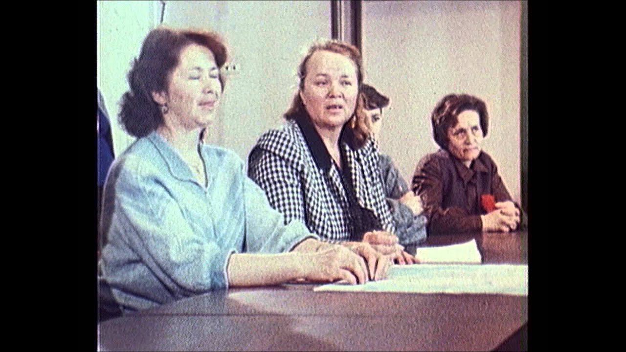 Посадка памятной  аллее международным составом "Метелица"