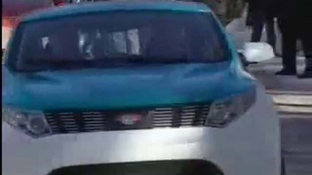 Путин обкатал Ё-мобиль