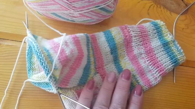 носочки _Радуга_ из Троицкой пряжи.