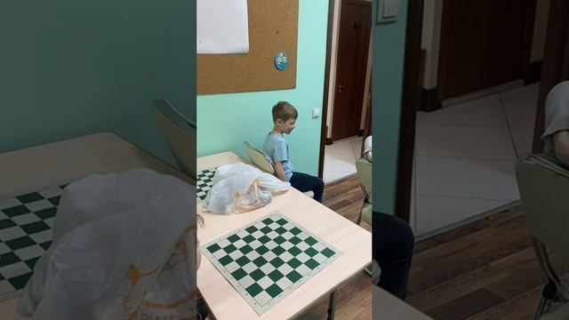 Так обучаются шахматисты