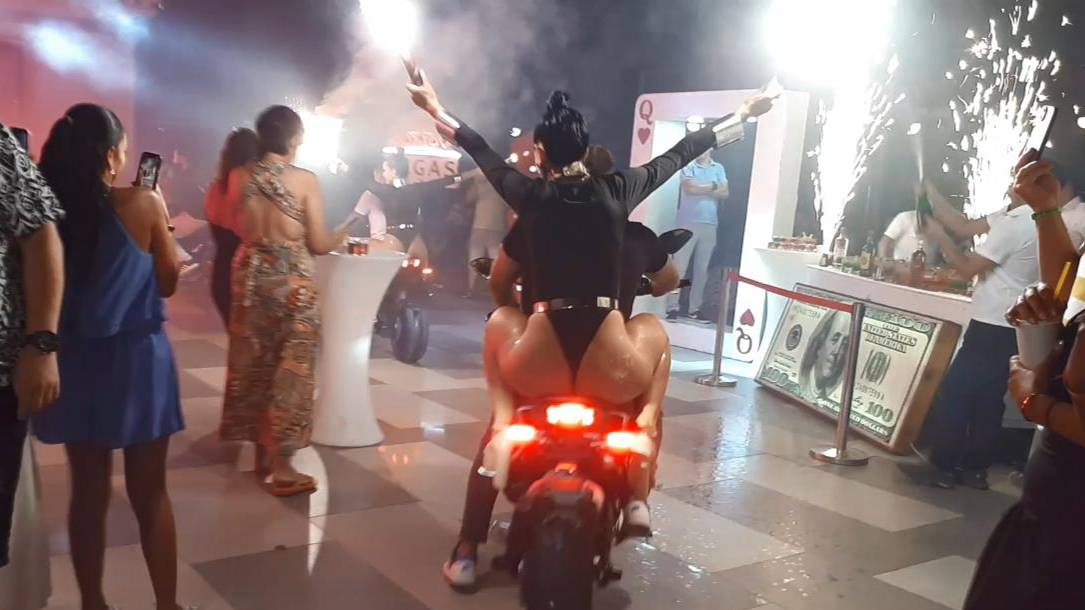 Развлечения в отеле Sealife Kemer Resort Hotel ТУРЦИЯ 2025 - All inclusive 5*, танцы девушек