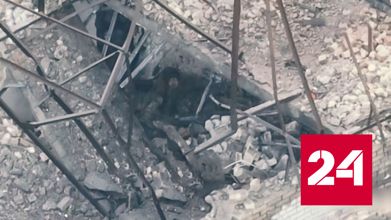 Русский боец забросал ВСУ гранатами - Россия 24