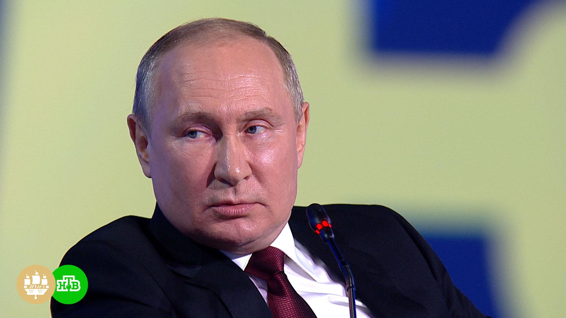 Путин: жители Донбасса сами выберут свое будущее