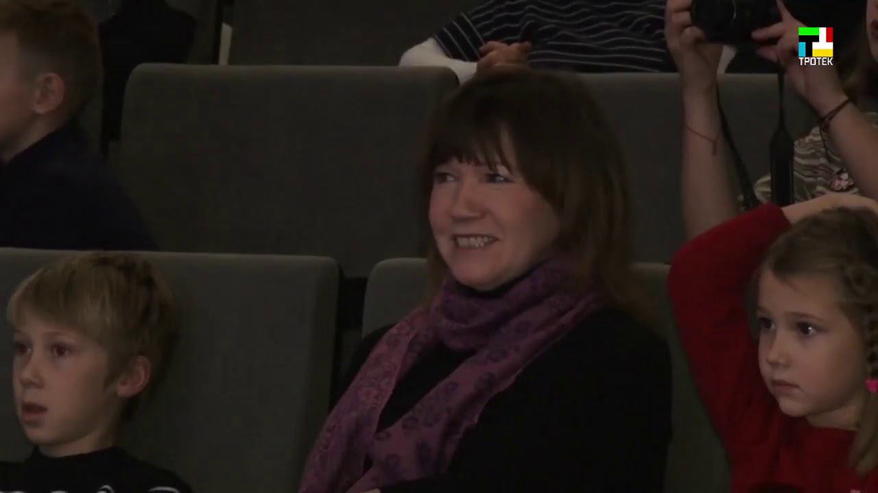 Ю.Н.Стасюк на Концерте в центре Мост