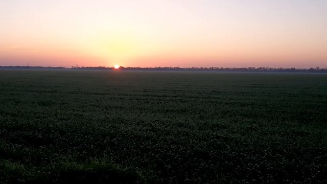 Чудо Божие-Солнце играет и танцует на пасху!.