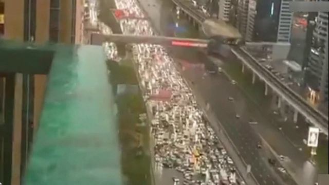 1 потоп в Дубае 16 апреля 2024 г.