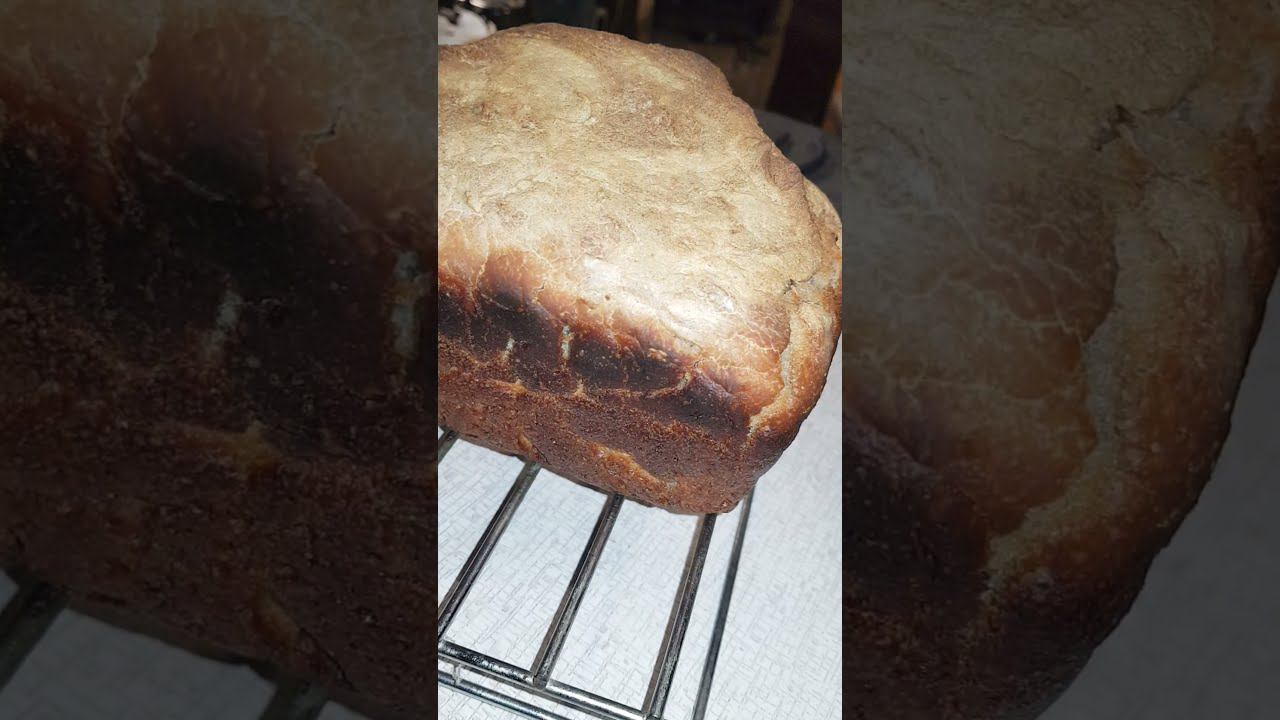 свежий бездрожжевой хлеб...