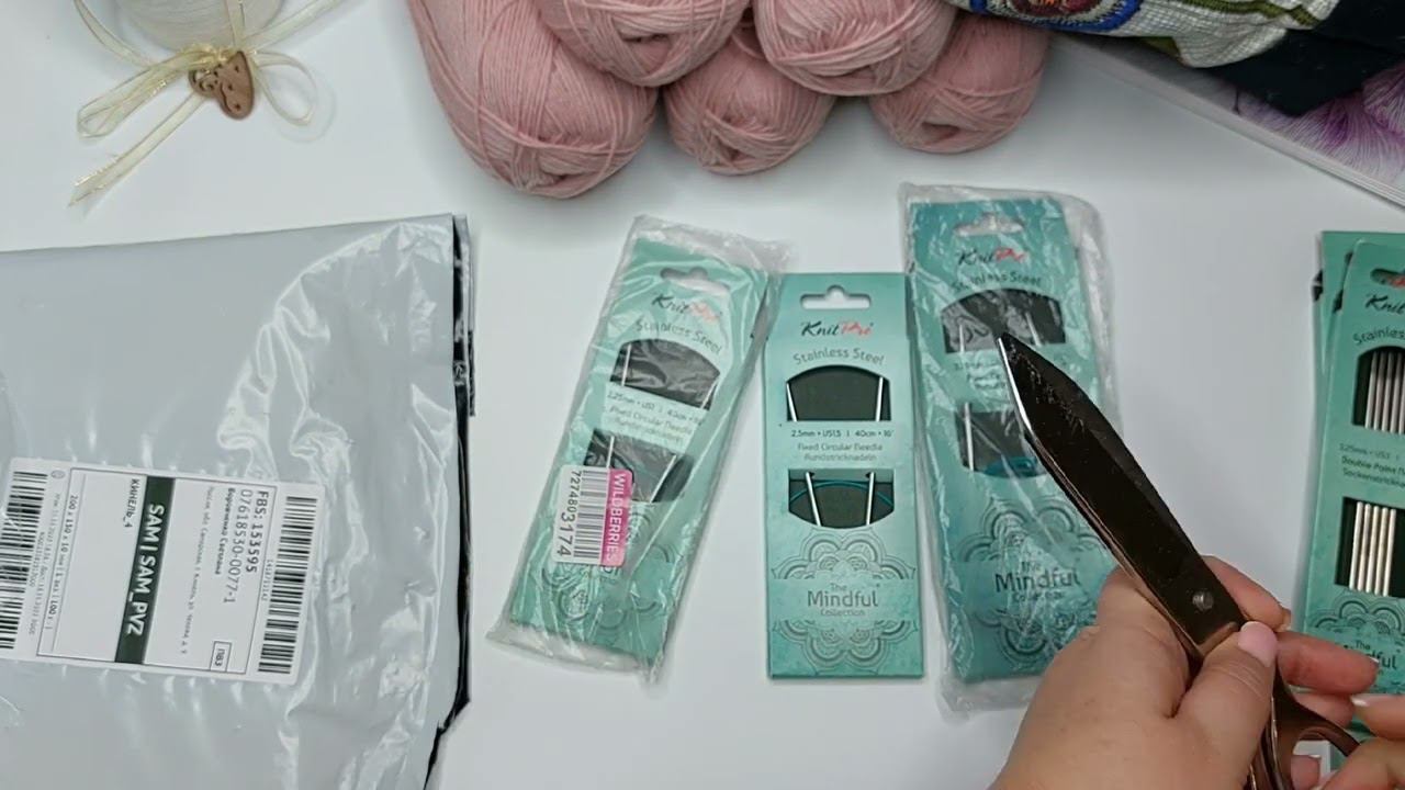 Подарок на День рождение от вязальных подруг❤️Спицы, органайзер и пряжа