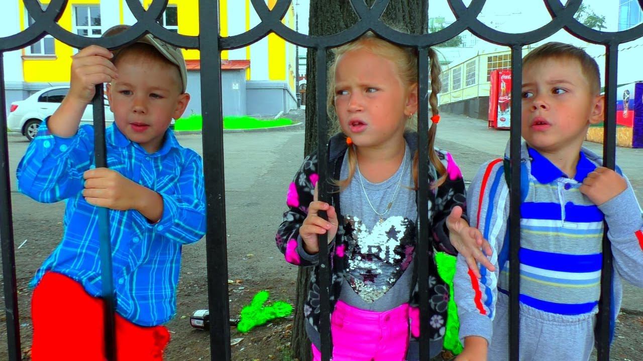 ХЕЛПИК ОДИН ДОМА! КУДА СБЕЖАЛИ ДЕТИ?