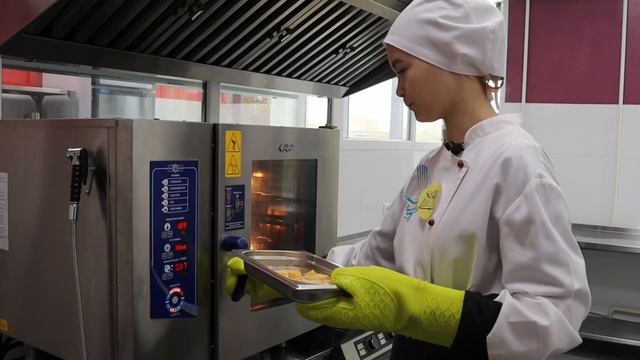 32/ Парёнка из калеги/ Удмуртская Республика