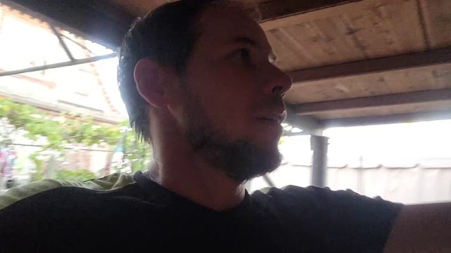 КУПИЛИ ДОМ НА ЮГЕ У ПРИХОЖЕЙ ПОЯВИЛИСЬ СТЕНЫ ЧТО МЫ РЕШИЛИ С ДОМОМ РЕМОНТСВОИМИ РУКАМИ