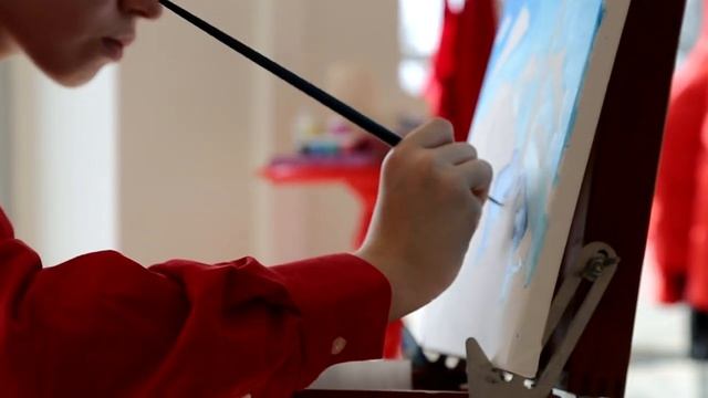 КАРТИНА, СОЗДАННАЯ АРТЕКОВЦАМИ, ПОЛЕТИТ В КОСМОС.mp4