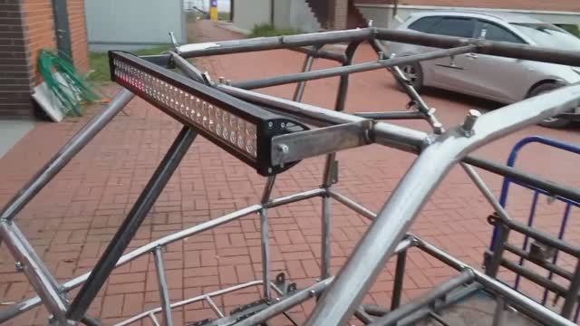 День 10 - кронштейн освещения