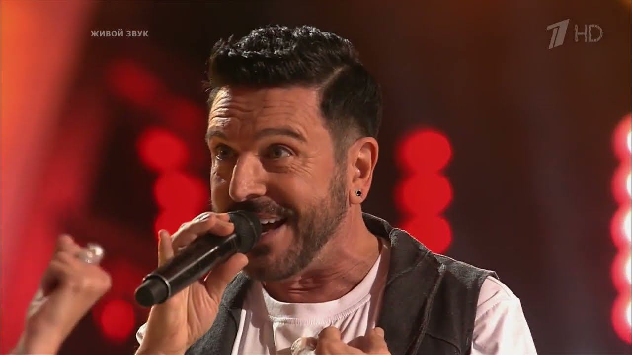 Олег Слепцов - Листья желтые  (Голос 60+, Сезон 2, Первый канал)