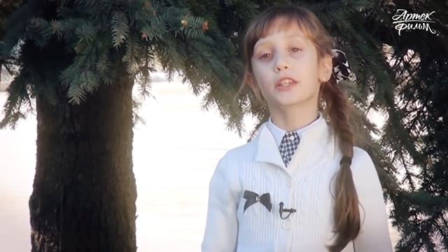 Артек 2015. Ученики артековской школы читают классику. Анна Вернигор..mp4