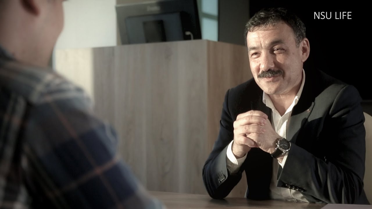 Почему именно экономический факультет НГУ?