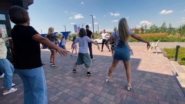 Спортивный праздник в рамках проекта "Поколения ВИК"