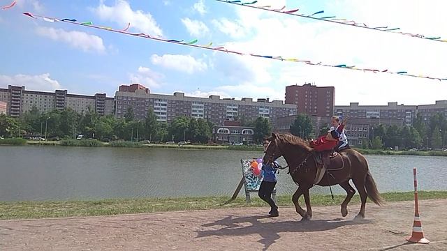 Славянская ярмарка. Казачья джигитовка.