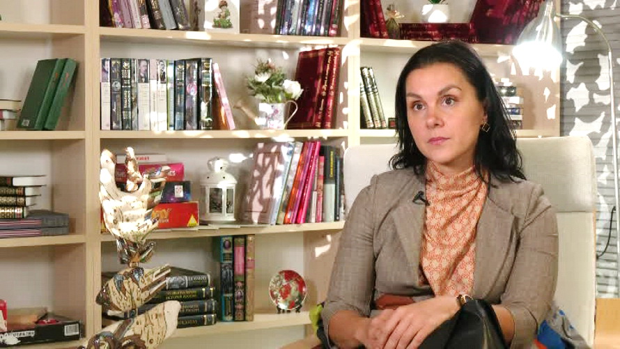 Югра собирает с Еленой Микишевой