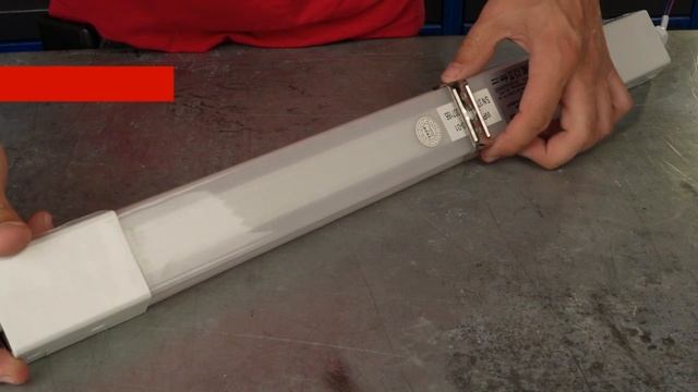 Обзор светильника Wolta LED WPL18-4K60-01