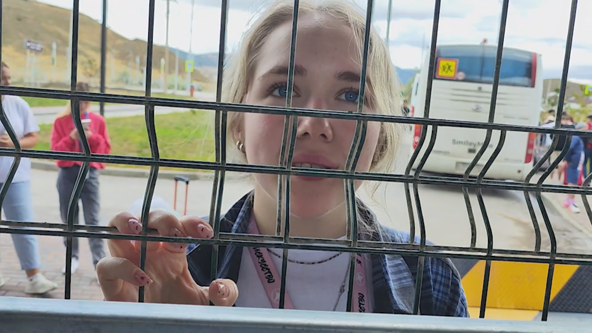 Завершающий день на Мастерской от RT: питчинг, интервью по ДНР, дискотека на Мысе, дождь и гром