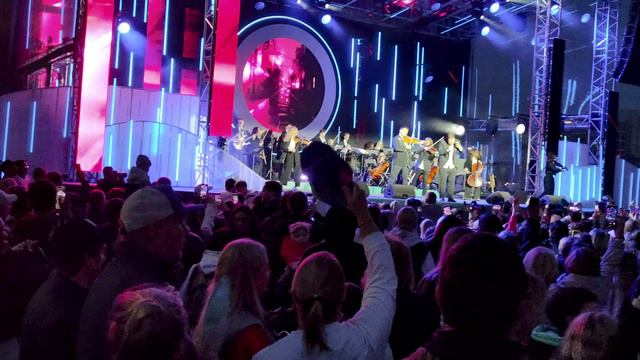7.Челябинск  Imperial Orchestra концерт на открытии светомузыкального фонтана на р Миасс  30 08 2024