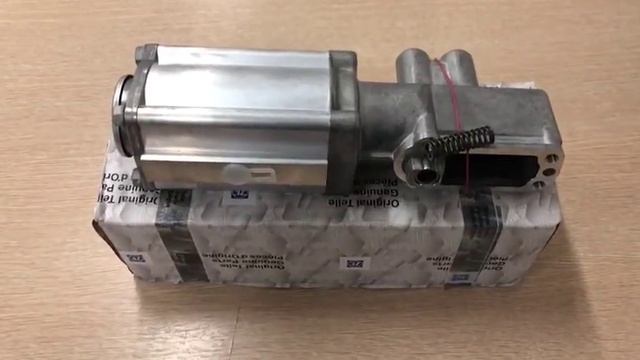 Цилиндр пневматический КПП ZF Ман Даф Рено 0501211290