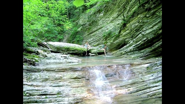 ПЛЕСЕЦКИЕ ВОДОПАДЫ В ИЮЛЕ.
