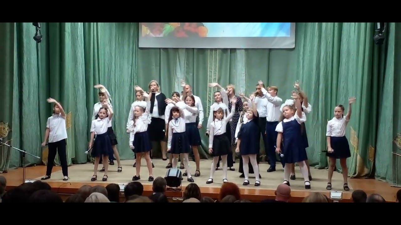 Уважаемые педагоги,с праздником вас!