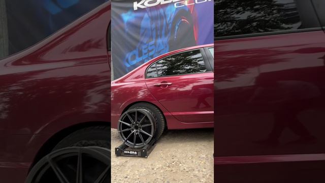 Honda Civic на примерке дисков в 19-ом диаметре #примеркадисков #honda #civic