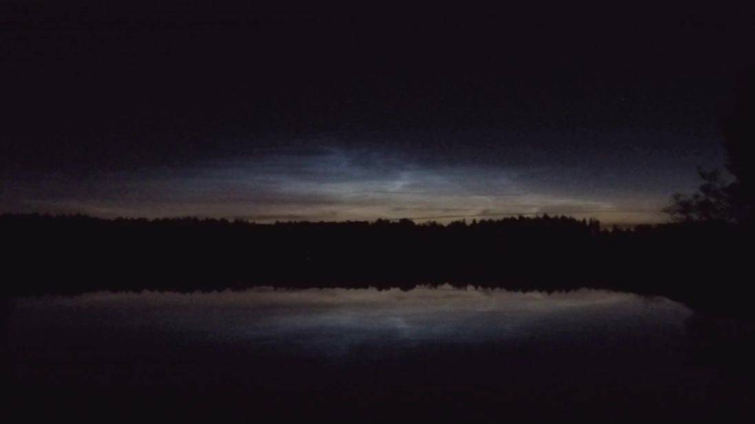 РЕДКОЕ ЯВЛЕНИЕ. СЕРЕБРИСТЫЕ ОБЛАКА